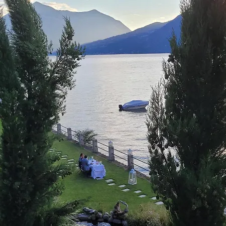 Marina - Bed and breakfast Bellano