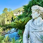 Marina - Nocleg ze śniadaniem 4*